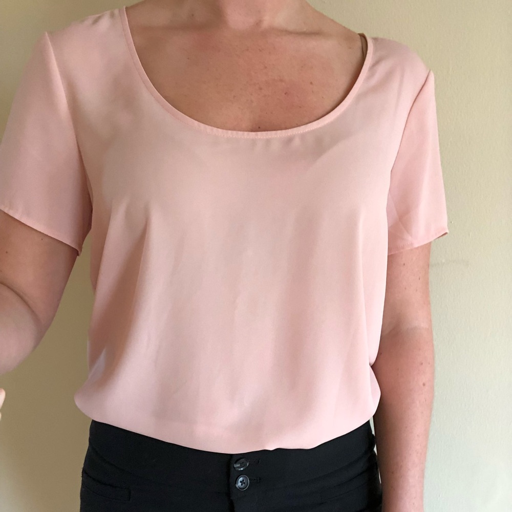 Sold ❗️HOST PICK❗️Express pink/coral dress shirt! - Picture 2 of 6
